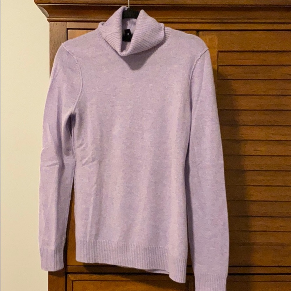 Cashmere turtle neck sweater